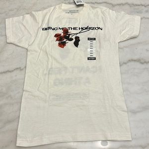 Hot Topic bring me the horizon T shirt size small (New)